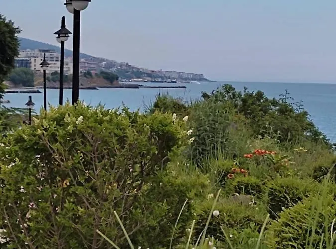 Prestige Private Apartment-studio 46 アパート *